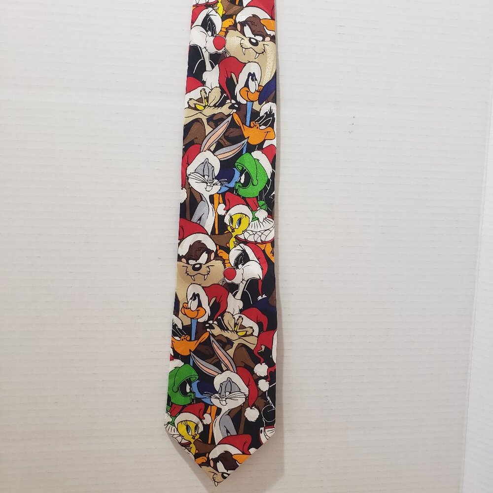 Vintage Looney Tunes Warner Brothers 1997 Christmas Tie 100% Silk